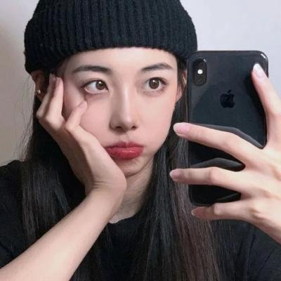 特务谜云